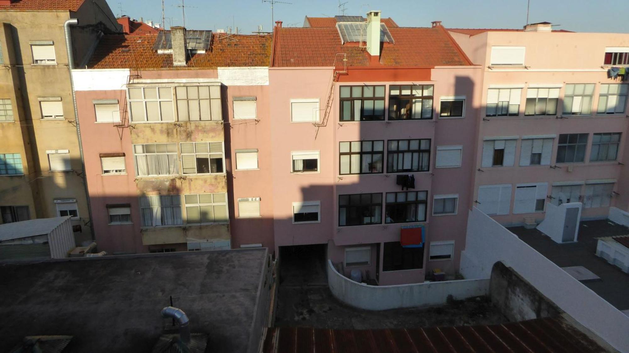 Apartment with 2 bedrooms in Moscavide - Lissabon Buitenkant foto
