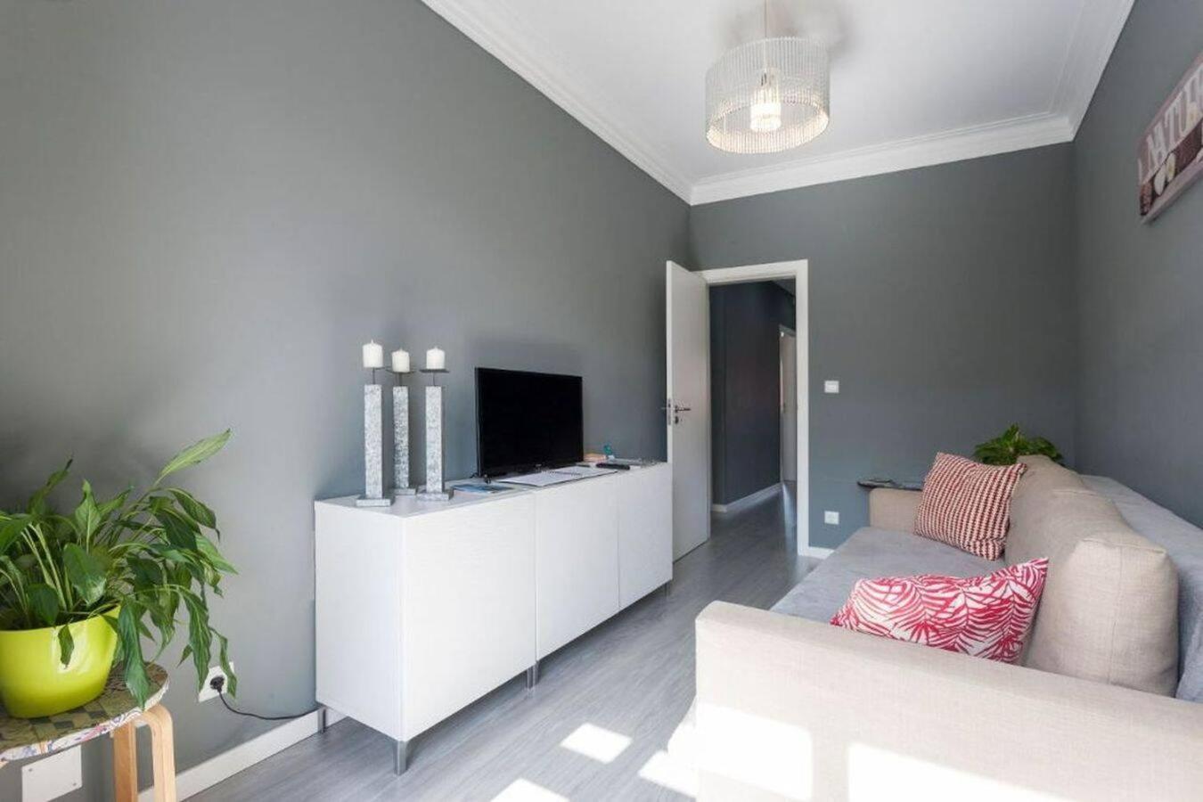 Apartment with 2 bedrooms in Moscavide - Lissabon Buitenkant foto
