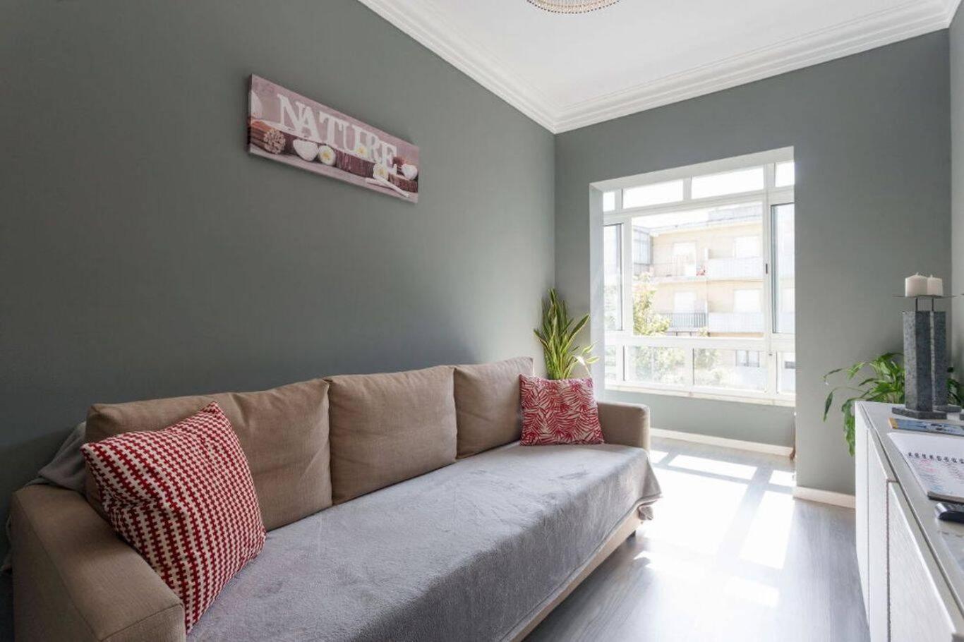 Apartment with 2 bedrooms in Moscavide - Lissabon Buitenkant foto